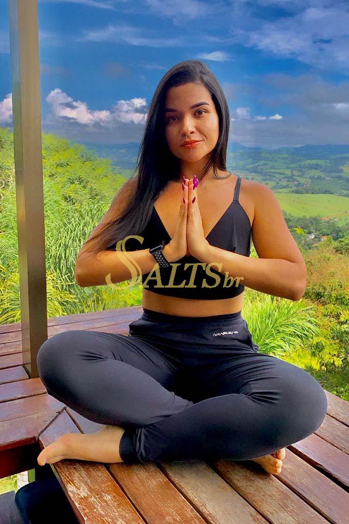 Acompanhante Hellen Rocha em Curitiba