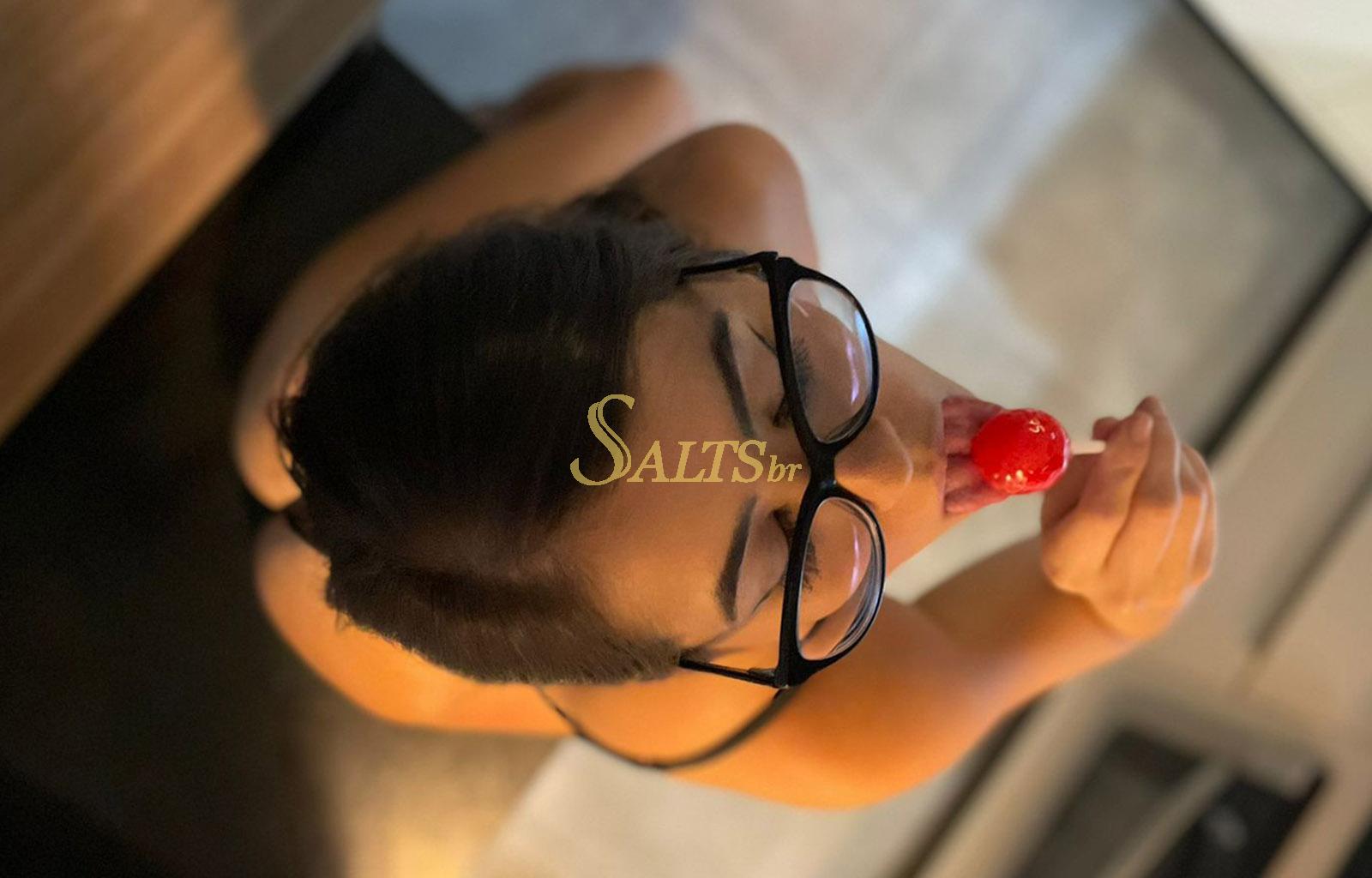 Acompanhante July Gomes em Florianópolis / Floripa